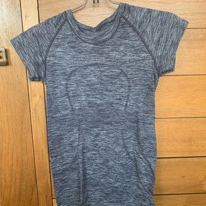 Lululemon swiftly tech top grey heathered